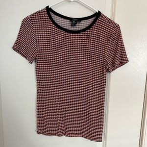 Forever 21 Tight t-shirt with design